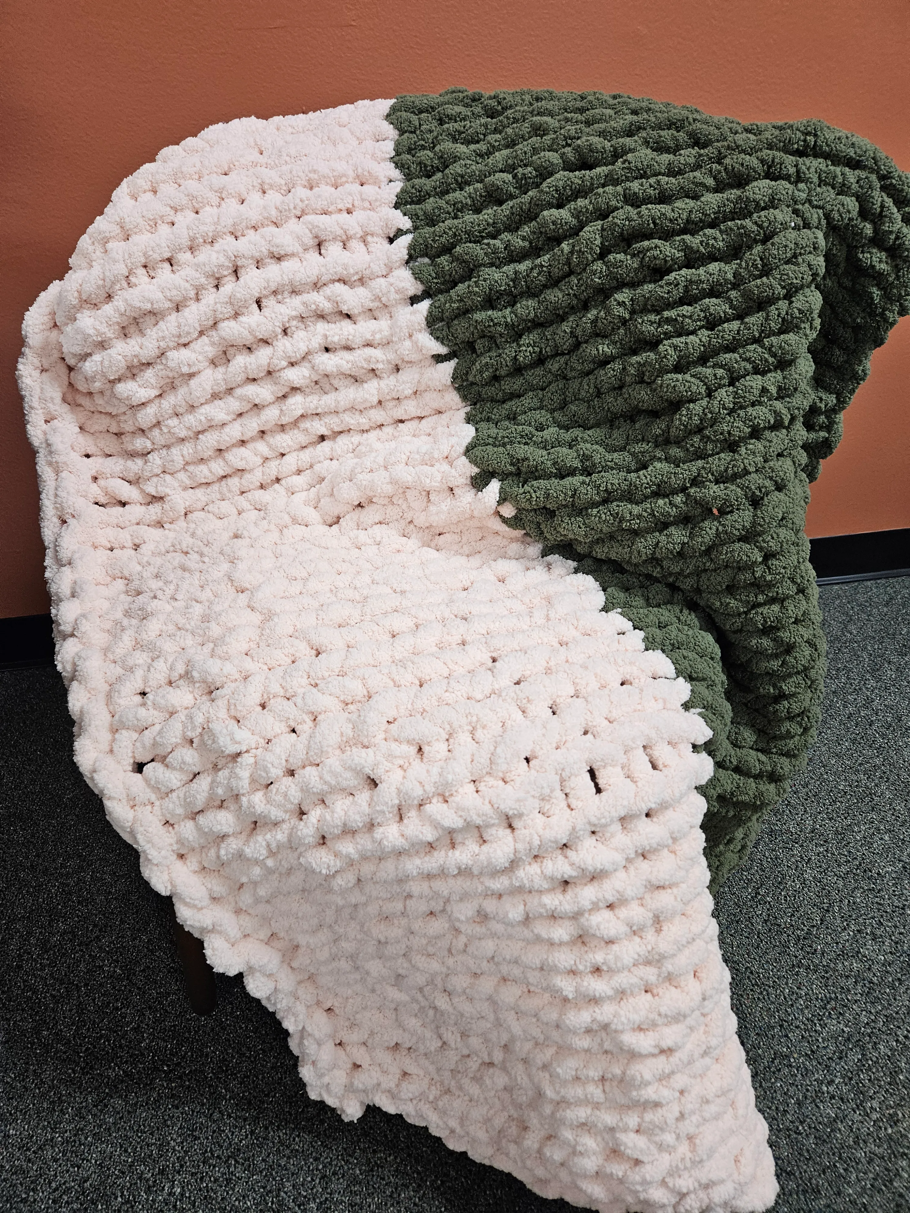 Wicked Chunky Knit Blanket Workshop