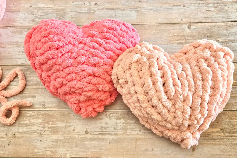 ❤️ Chunky Knit Heart Throw Pillows Workshop