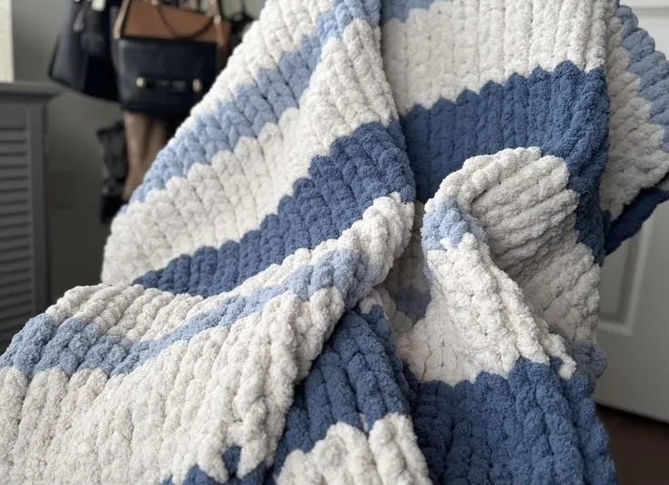 Winter Blues Chunky Knit Blanket Workshop